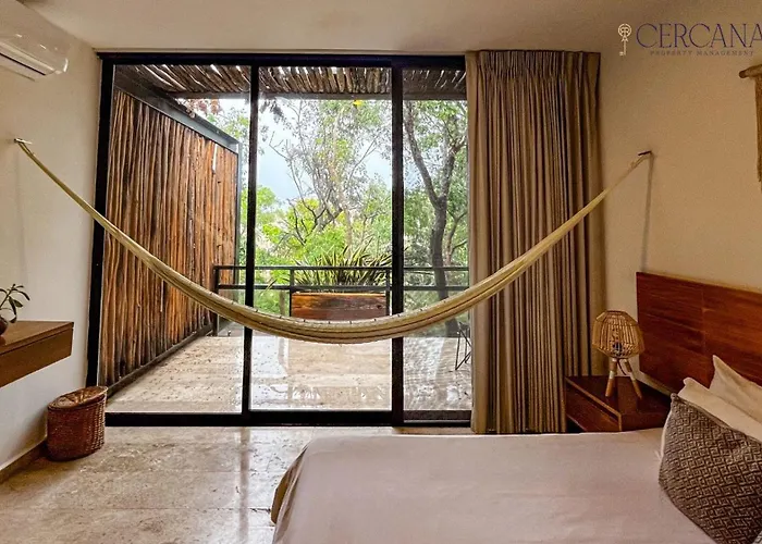 Ping pong hotels Amaka Calma Tulum