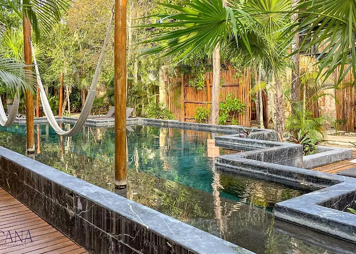 Ping pong hotels Amaka Calma Tulum