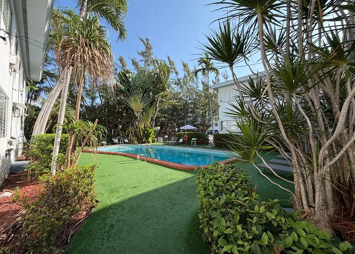 Bay Harbor Suites