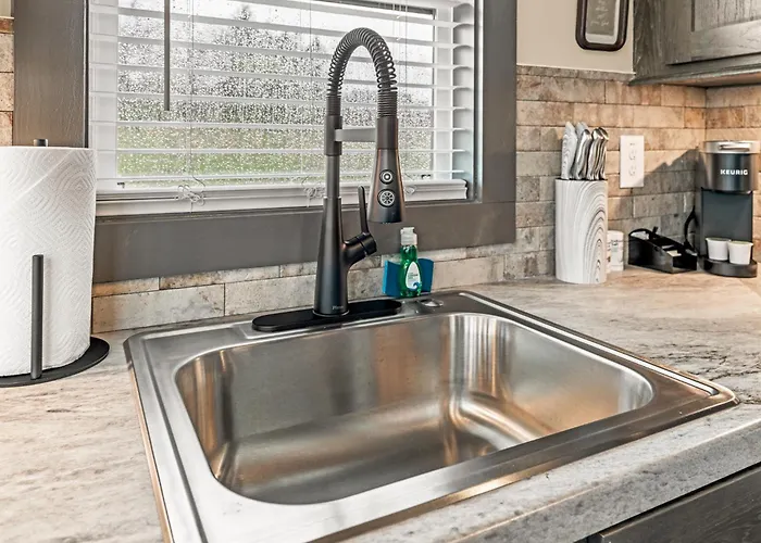 Hotel near College: Pigeon Forge Landing Rv Resort