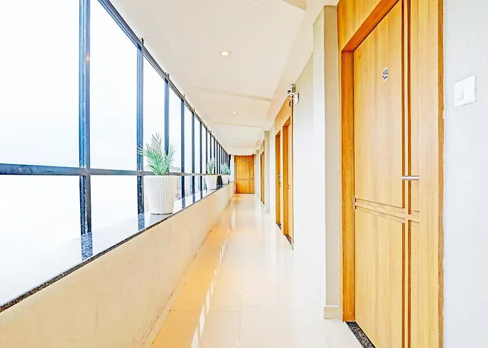 Hotel O Raipur