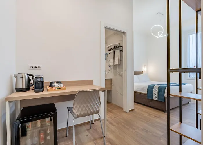 Belltower Elegans Guest House