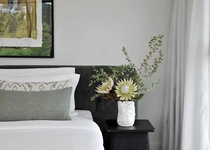 5 star hotels Athenaeum Luxury