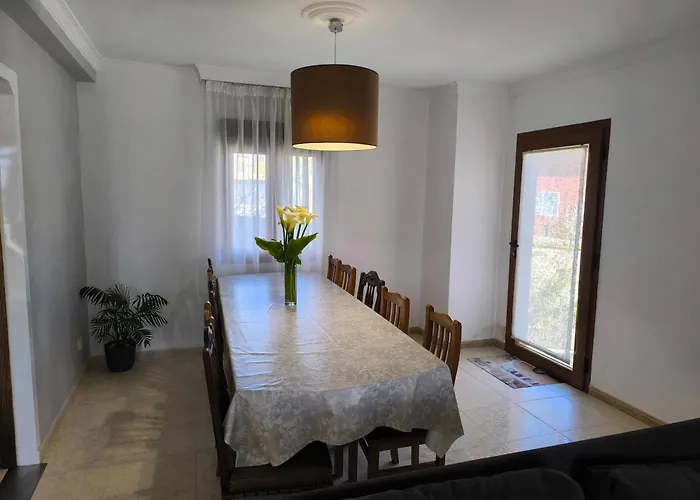 Casa con vistas al mar, playa 300 m, parking, wifi