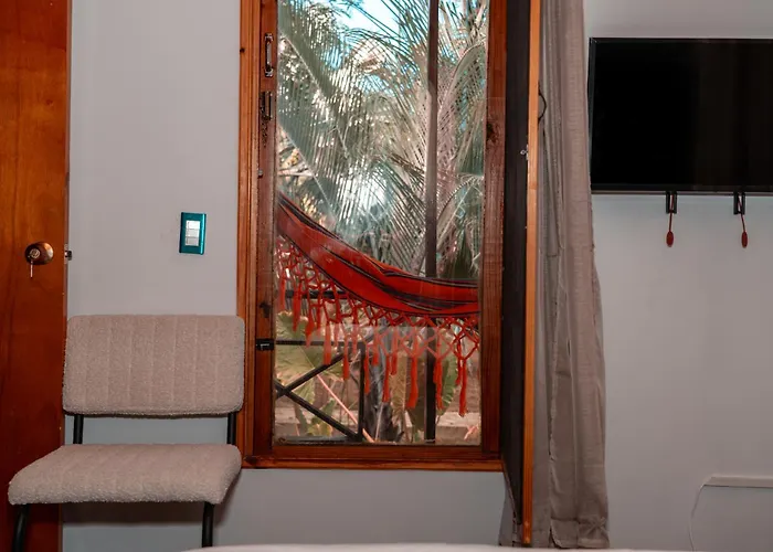Star Apple Inn