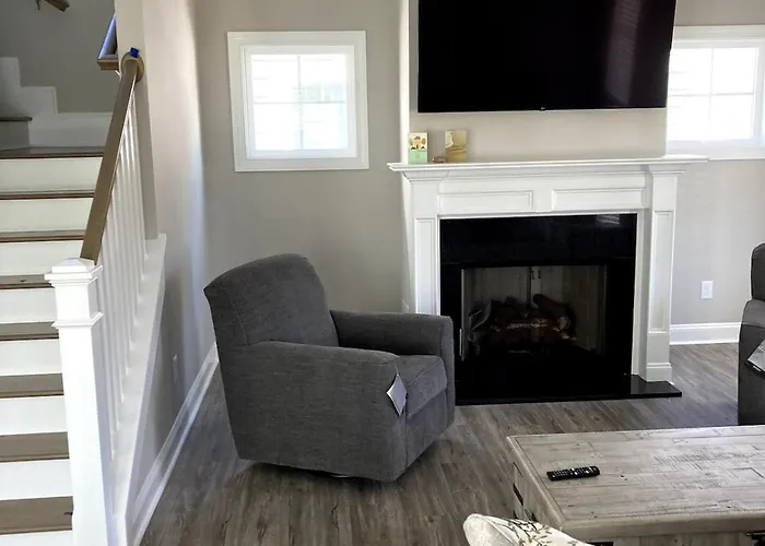 Crystal Coast Cottage - Beaufort
