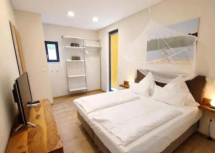 Bernsteinsee Homes And Ferien Beach House