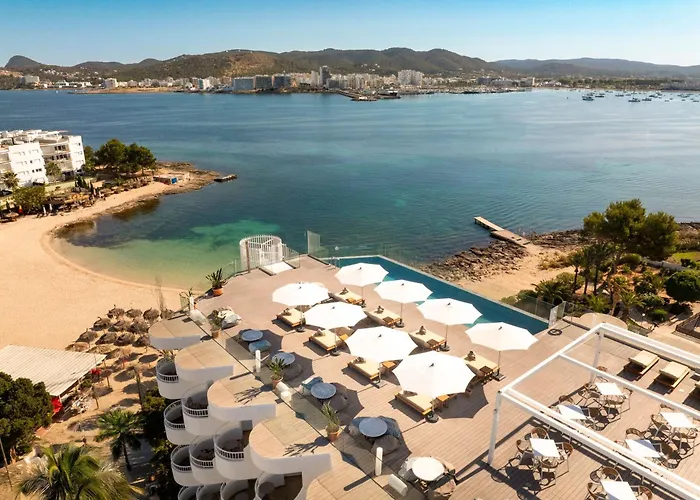 Jacuzzi-Hotel: Innside By Melia Ibiza Beach