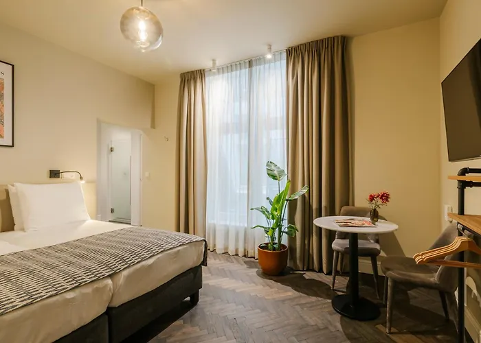 Romantisch hotel: Hotel Bloemendaal By Bhc
