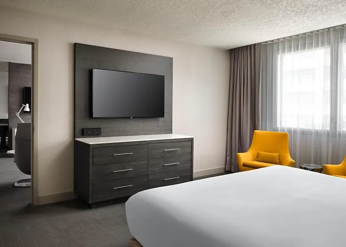 3 star hotels Hyatt Regency Los Angeles International Airport
