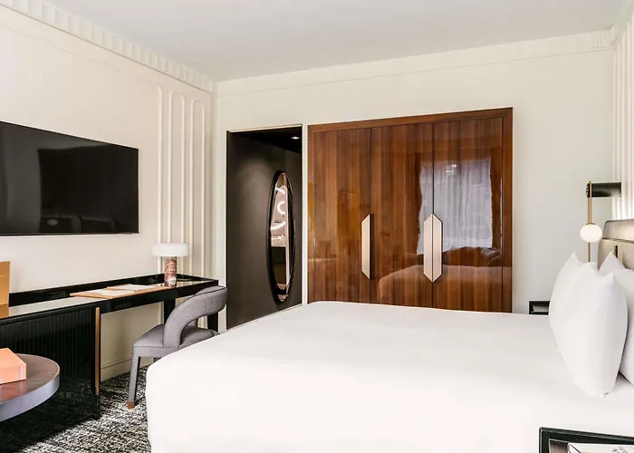 Resort: Sofitel New York