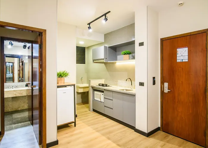 Slaviero Flat