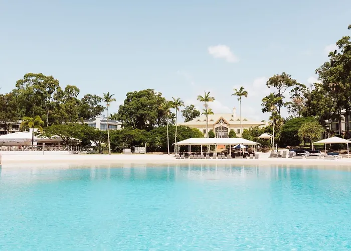 Luxury hotel only: Intercontinental Sanctuary Cove Resort By Ihg