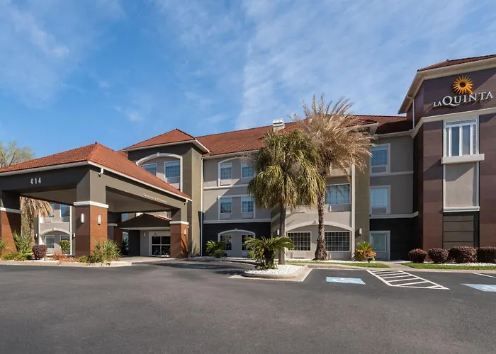 La Quinta By Wyndham Savannah Airport -
