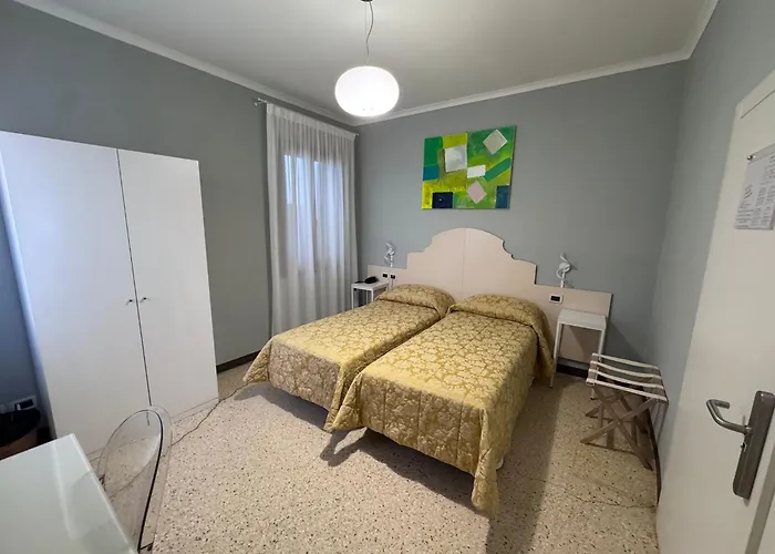 Hotel cerca del aeropuerto: Hotel Adriatico