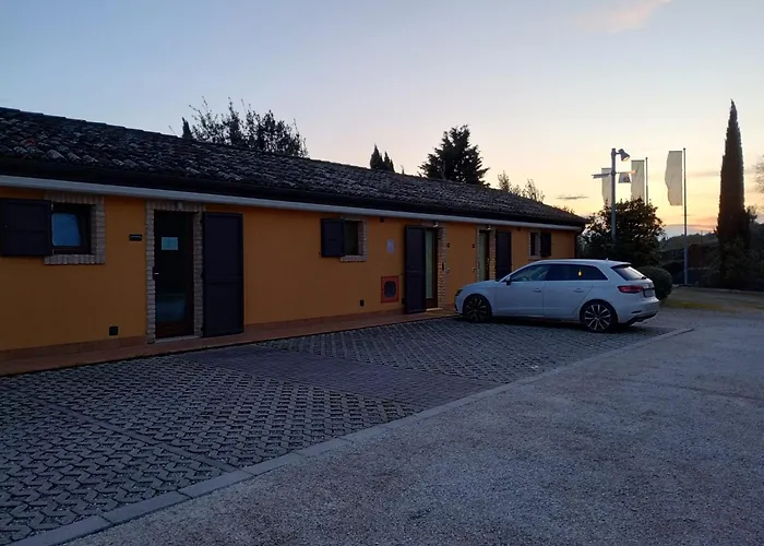 Villa Gens Camuria