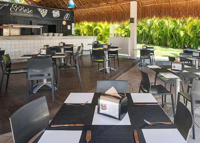 Hotel con tennis: El Beso Adults Only At Ocean Riviera Paradise All Inclusive