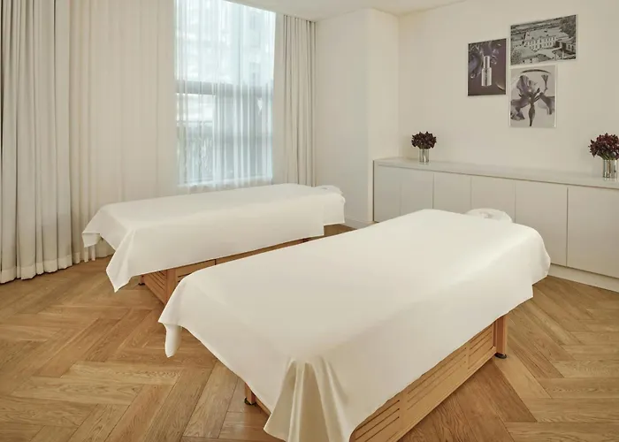 L'Escape, A Luxury Collection Hotel, Seoul Myeongdong