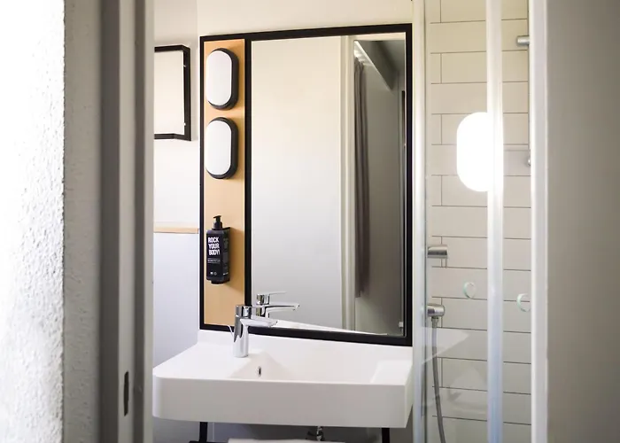 Strandhotel: Ibis Paris Tour Eiffel Cambronne 15Eme