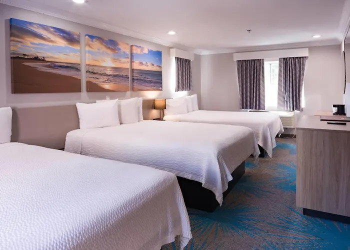 3 star hotel: Days Inn By Wyndham Santa Monica