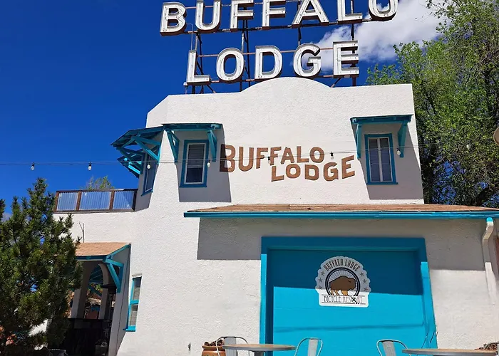 Buffalo Lodge Bicycle Resort - Amazing Access To Local Trails & The Garden