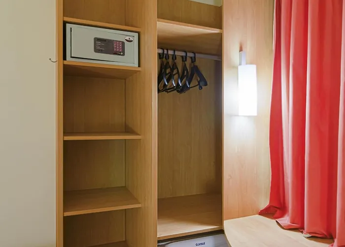 Ibis Canoas Shopping