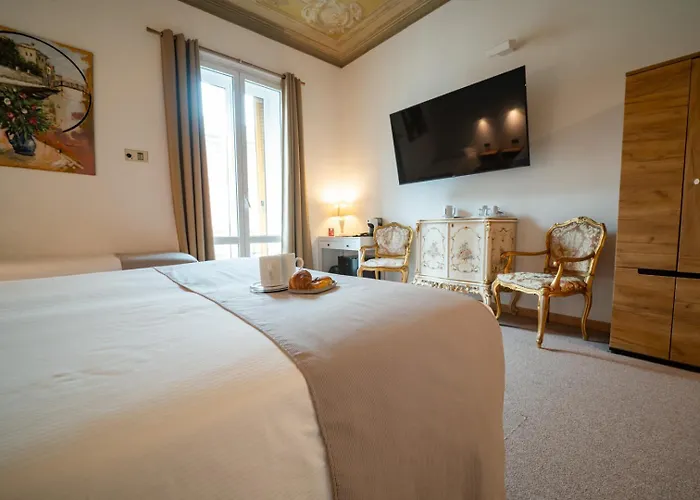 Hotel sulla spiaggia: Hotel Genova Liberty