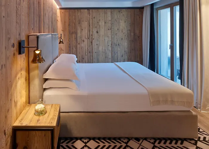 Hotel Am Le Massif & Lodge Courmayeur The Leading s Of The World