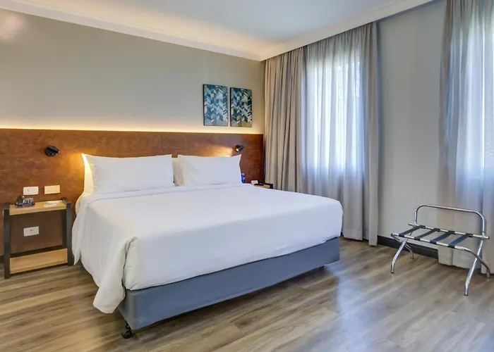 Hotel com jacuzzi: Park Inn By Radisson Berrini