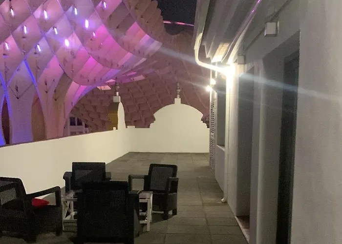 Apartamentos Setas Center