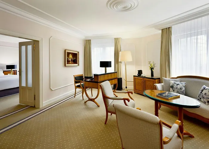 Westin Grand