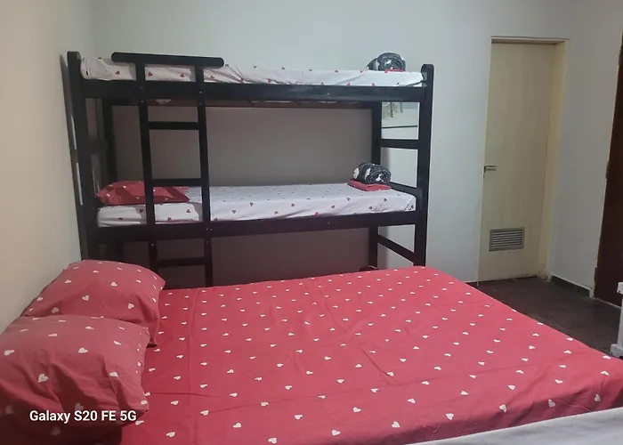 Hotel para famílias: Pousada do sossego mar e verde em Itanhaem com piscina