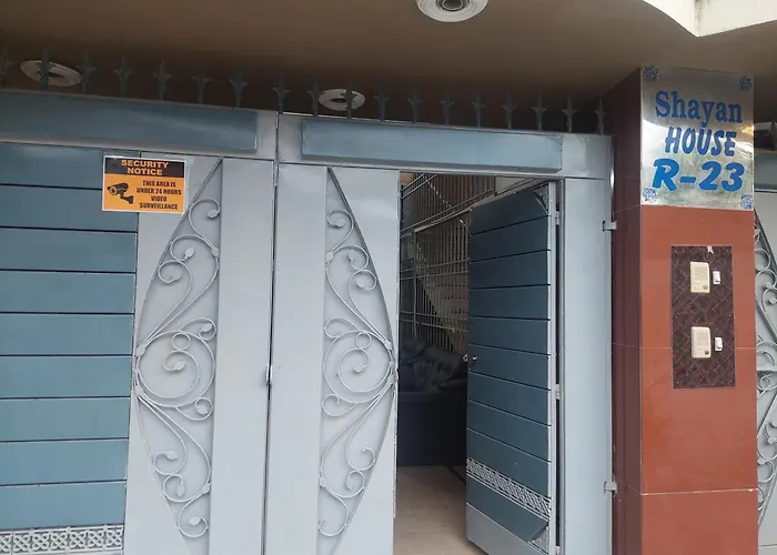 Family Guest House In Gulshan-E-Iqbal, Block-10
