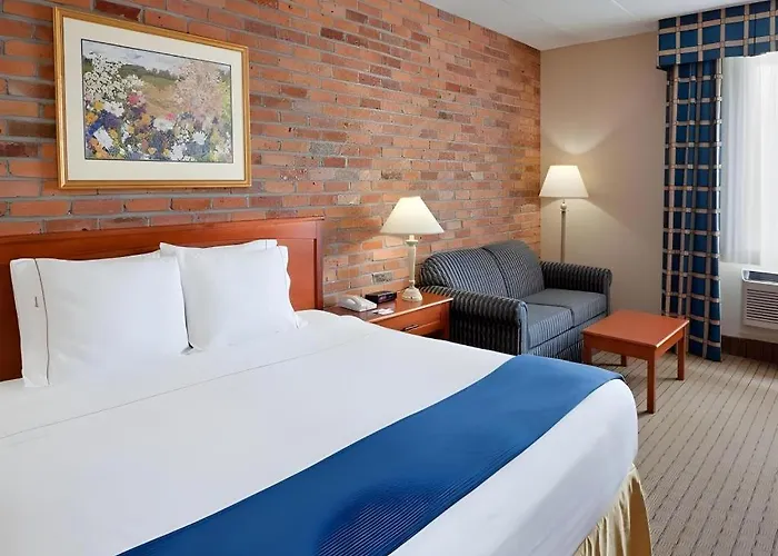 Golf hotel: Holiday Inn Express Toronto East - Scarborough By Ihg