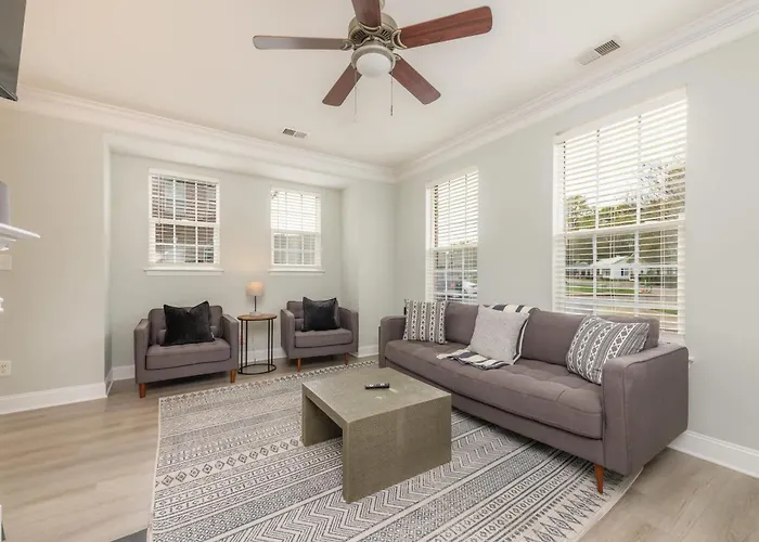 Cozy Corner Townhome