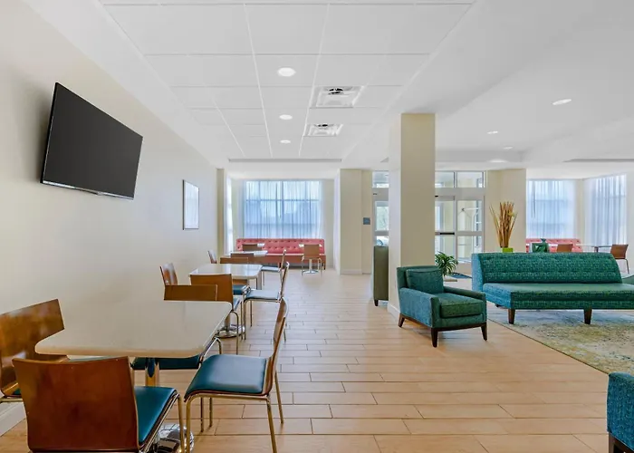 Sleep Inn & Suites Altoona North