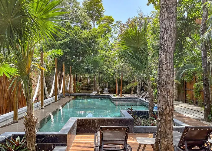 Ping pong hotels Amaka Calma Tulum