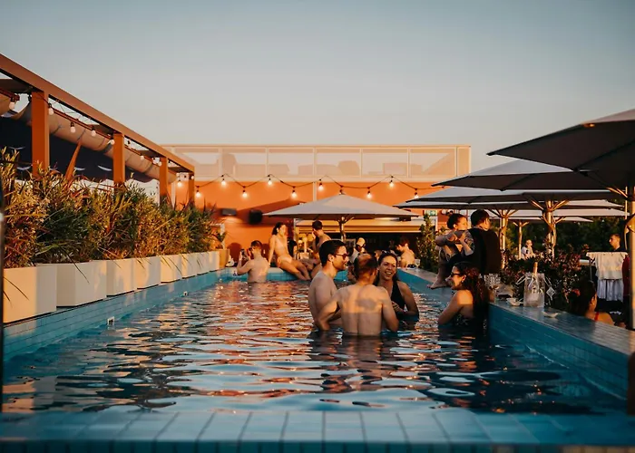 Resort: The Social Hub Toulouse