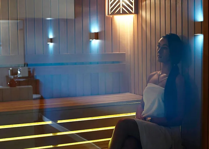 Boutique hotel only: Novotel London Excel