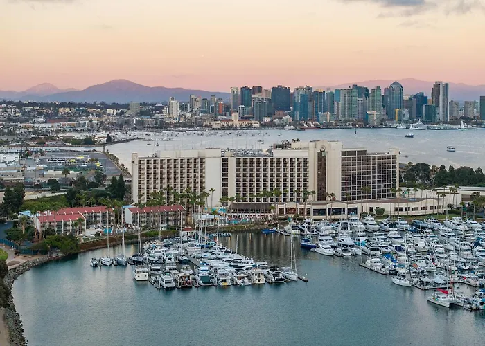 Hotels Close to Airport Sheraton San Diego Resort