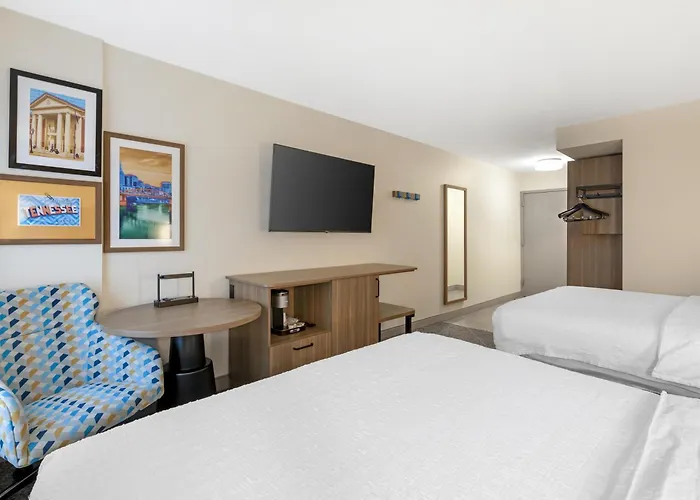 Hampton Inn & Suites Nashville