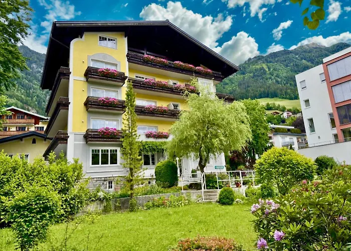 3-Sterne-Hotel: Haus Mühlbacher inklusive kostenfreiem Eintritt in die Alpentherme