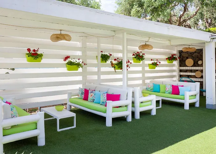 Palmasera Charming - Rooms & Suites