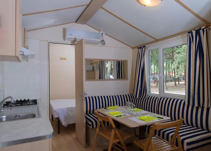 Camping Mare E Pineta
