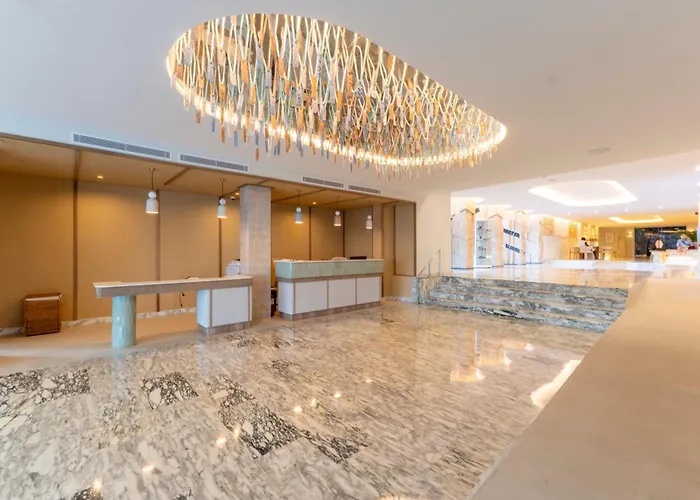 Suites Roc Portonova
