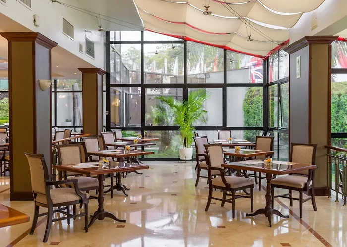 Hotel 5 Estrellas Melia Lima