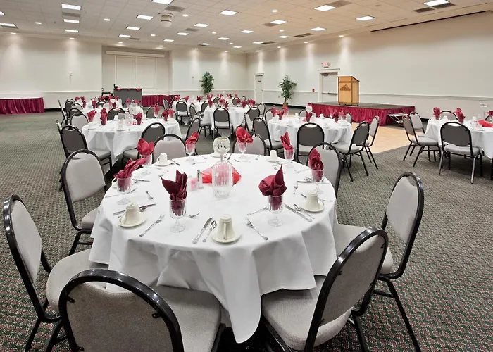 Holiday Inn By Ihg