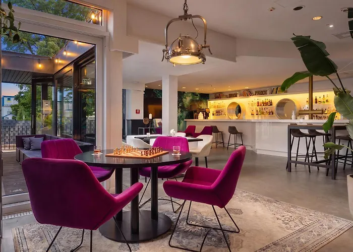 Fourside Plaza Trier, Trademark Collection By Wyndham