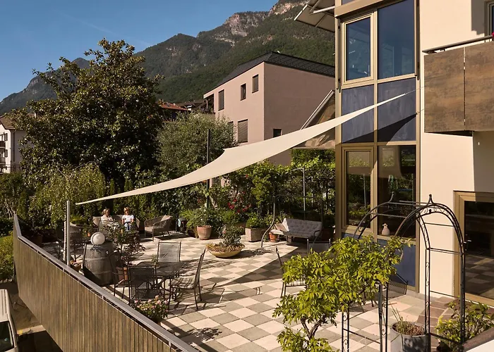 Residence La Terrazza, Apartments in Kaltern, Panorama-Terrasse, nahe historischem Zentrum
