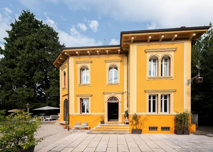 Villa Maria